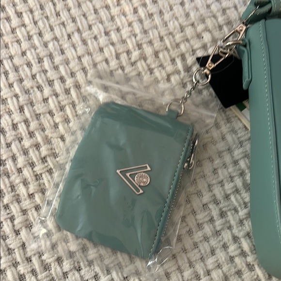 Valentino Orlandi Green Crossbody Bag with Embossed Logo - Picture 2 of 7
